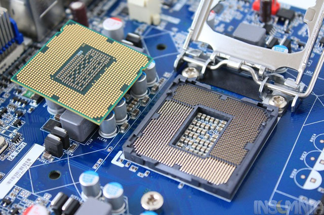 cpu_socket.jpg